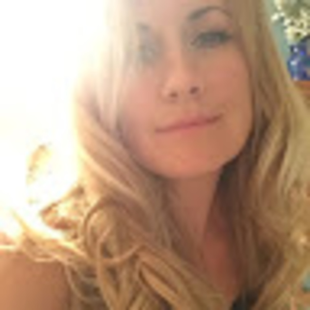 Meet your Posher, Holly